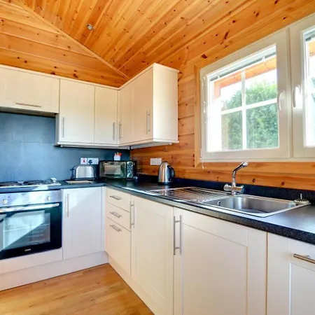 בית נופש 1 Bed In Pickering Oc-y290 *